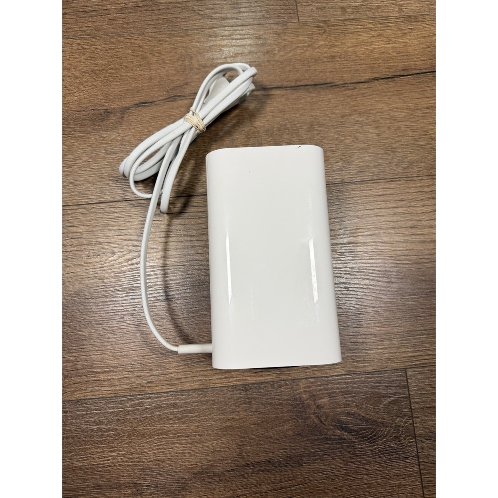 Apple AirPort Extreme A1521 Wi‑Fi Router/Base Station –Dual-Band Wireless 802.11 - Picture 6 of 8